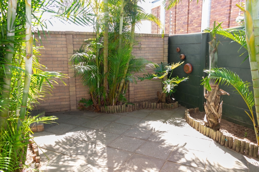 1 Bedroom Property for Sale in Springfield Eastern Cape